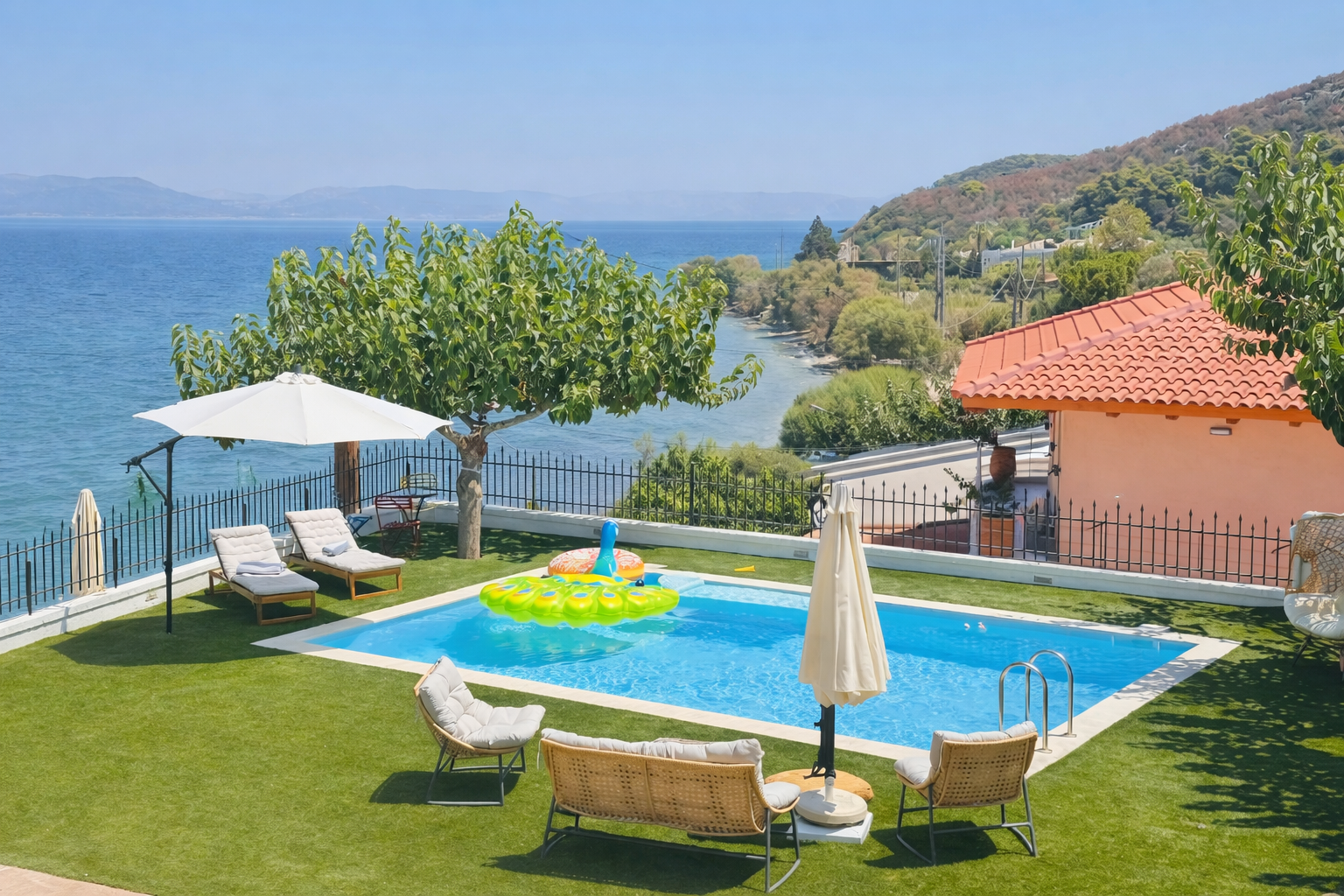 Aphrodite Suite Sesi Luxury Suites Marathon Greece